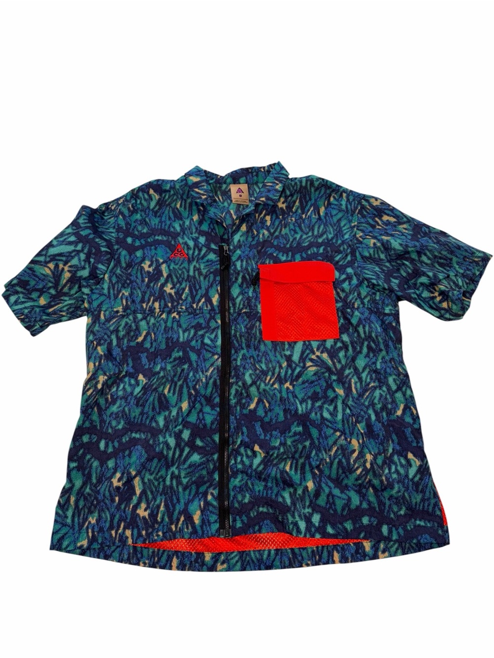 Nike ACG mens XL all over print shirt